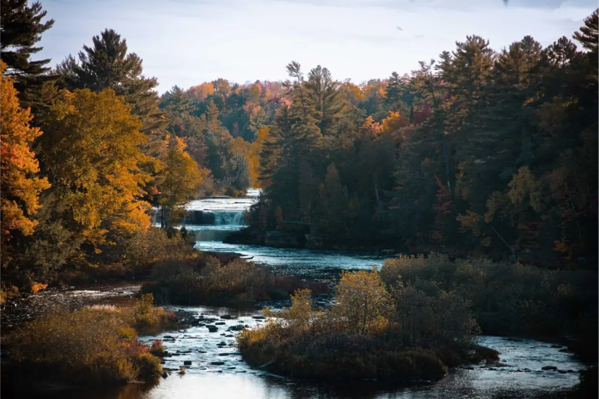 Tahquamenon Glory